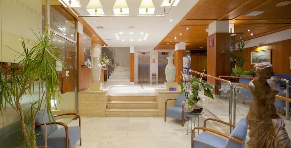 סנטה אאולריה דס ריו Aparthotel Duquesa Playa מראה חיצוני תמונה
