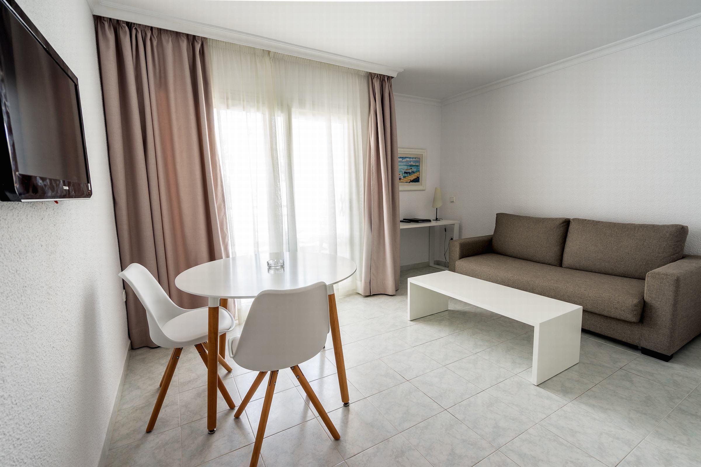 סנטה אאולריה דס ריו Aparthotel Duquesa Playa מראה חיצוני תמונה