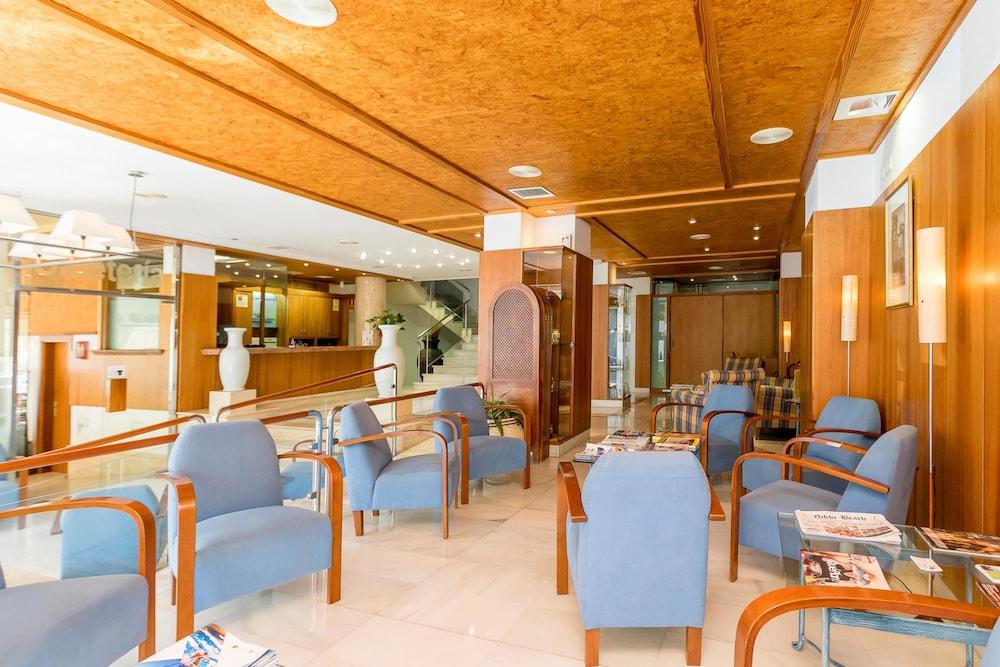 סנטה אאולריה דס ריו Aparthotel Duquesa Playa מראה חיצוני תמונה