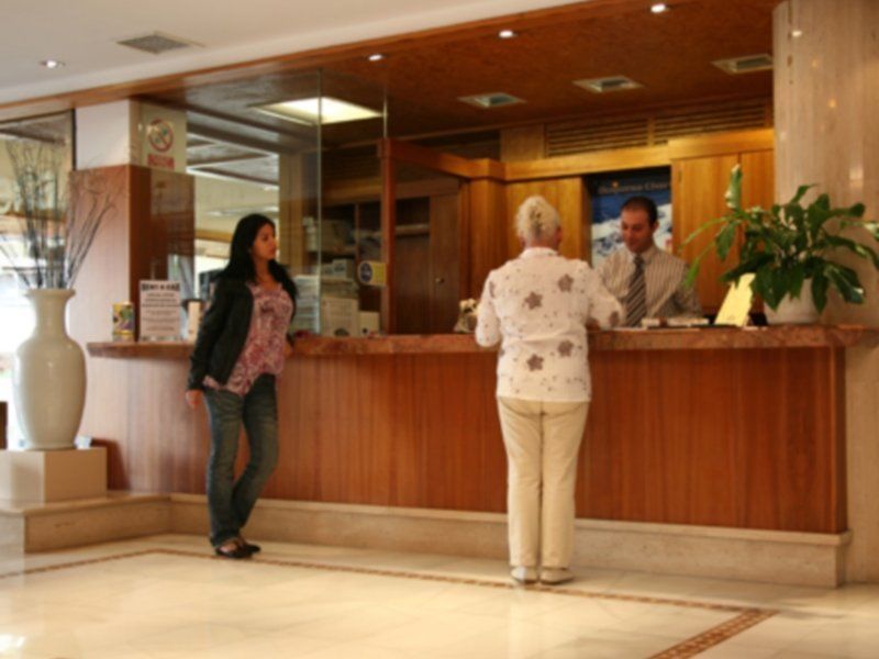 סנטה אאולריה דס ריו Aparthotel Duquesa Playa מראה פנימי תמונה
